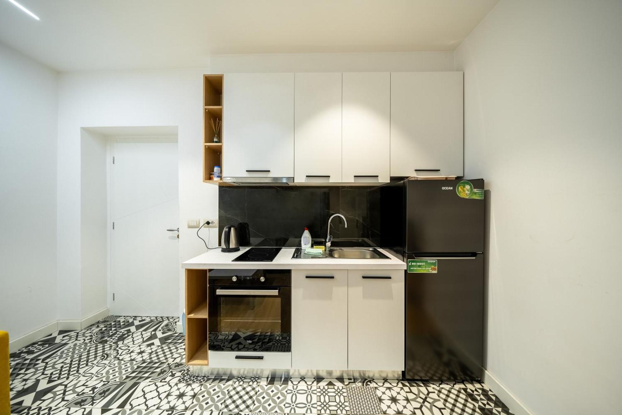 Cosy Urban Central Apartment Tirana Eksteriør billede